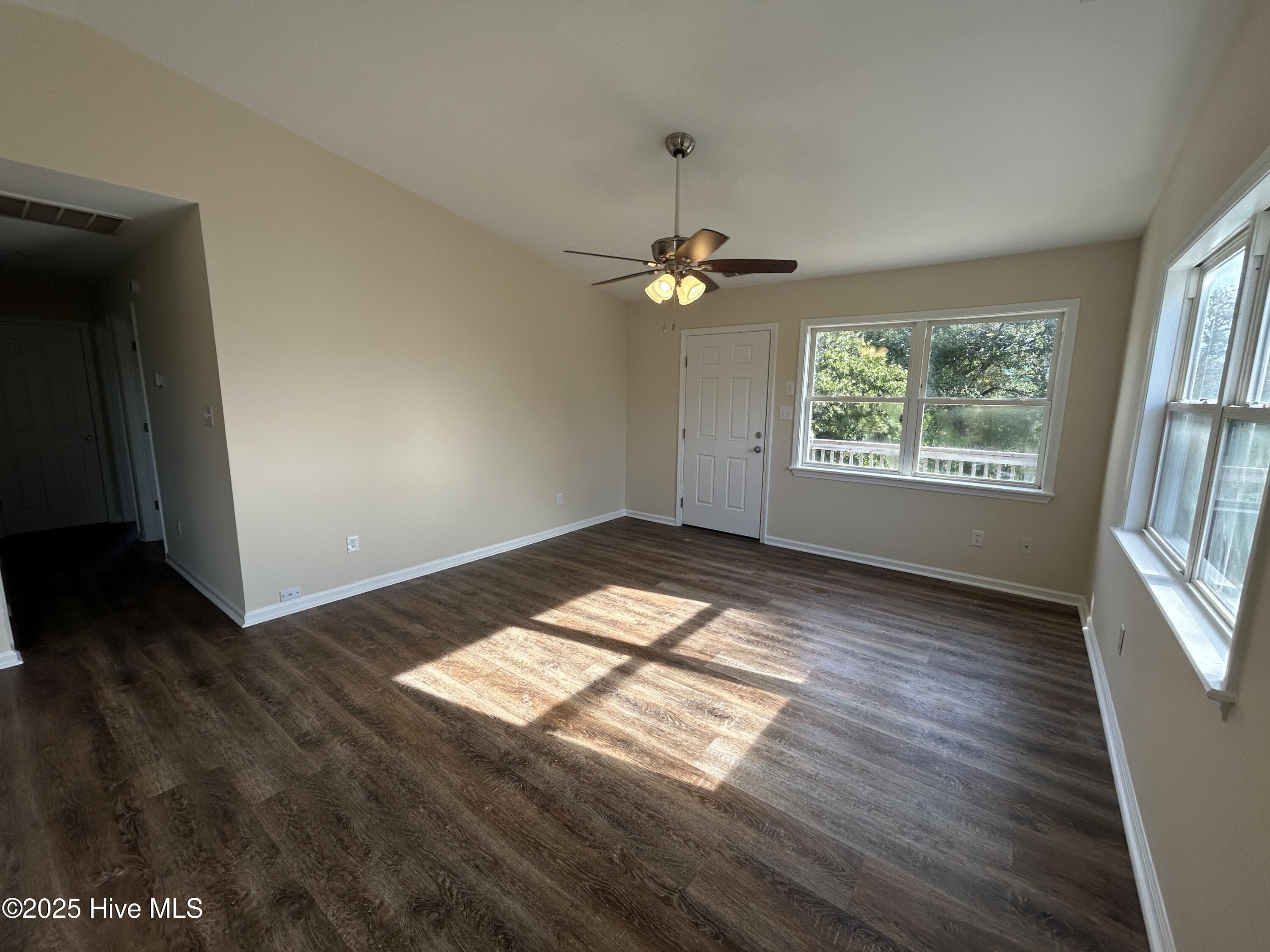 203 West Landing Drive Emerald Isle, NC 28594 - Photo 11 of 12 203 W LAnding Drive, East