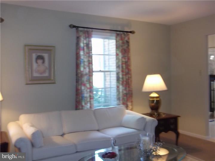 1733 Talbot Road Blue Bell, PA 19422 - Photo 7 of 24 Living Room