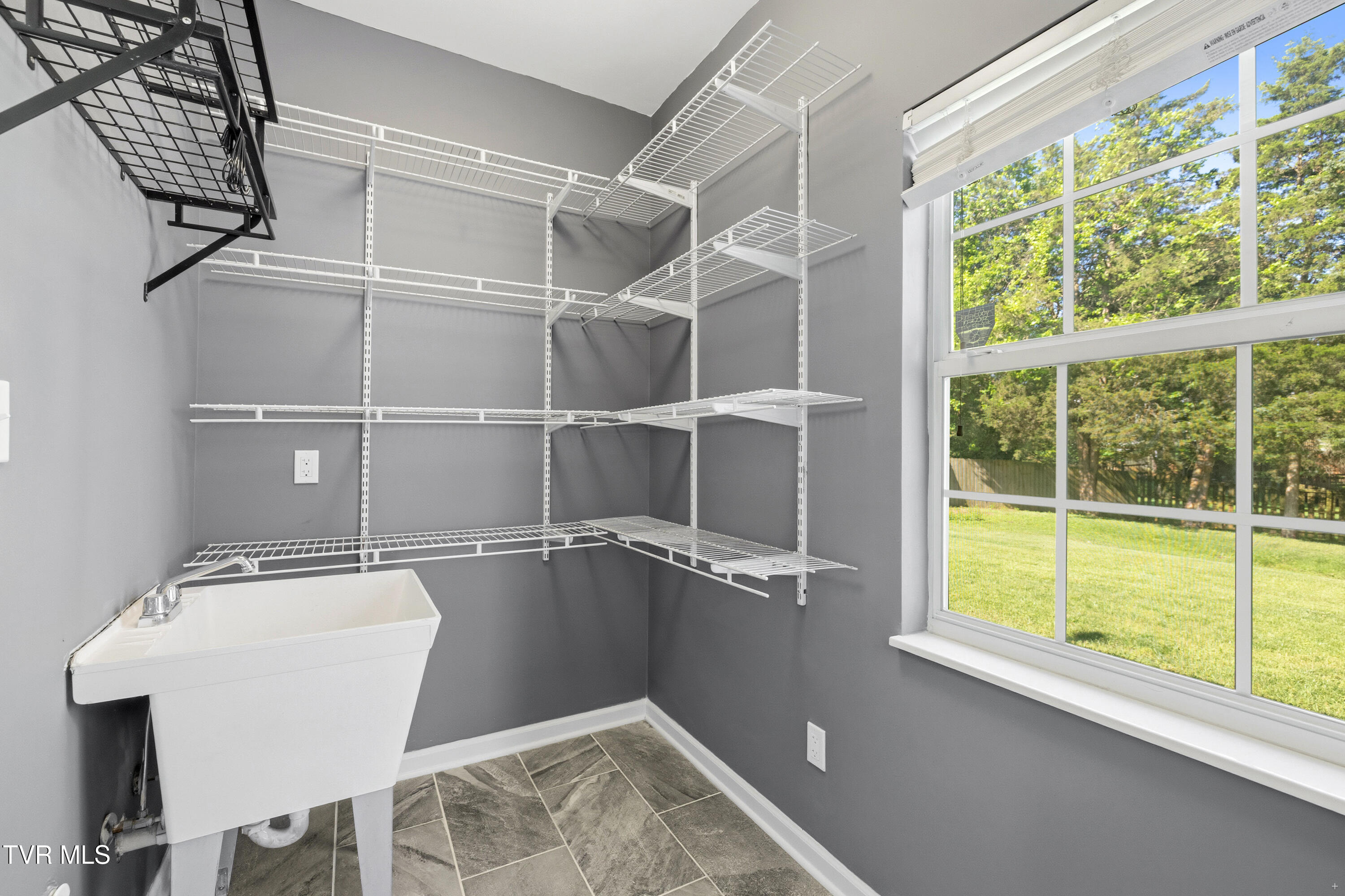 7019 Cherry Grove Road Knoxville, TN 37931 - Photo 10 of 31 Positive Perceptions-10