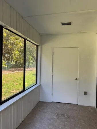 $2,000 | 203 Lakeview Drive East, Royal Palm Beach, FL 33411