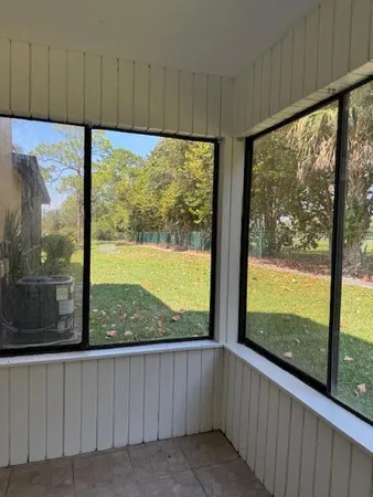 $2,000 | 203 Lakeview Drive East, Royal Palm Beach, FL 33411