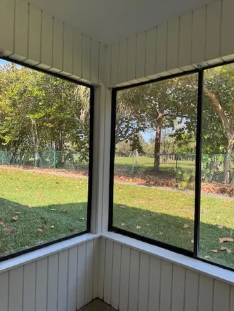 $2,000 | 203 Lakeview Drive East, Royal Palm Beach, FL 33411