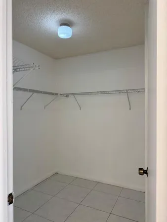 $2,000 | 203 Lakeview Drive East, Royal Palm Beach, FL 33411