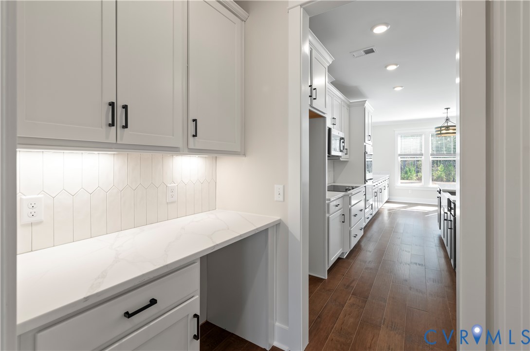 3708 Rocketts Rdg Drive Goochland, VA 23063 - Photo 10 of 29 a view of hallway with wooden floor