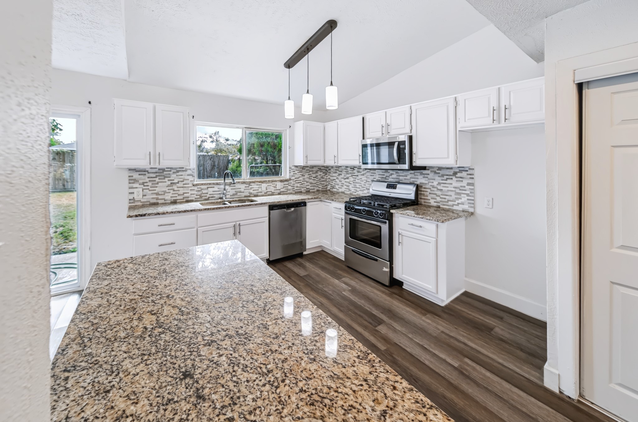 5010 Malmedy Road Houston, TX 77033 - Photo 15 of 36 Gallery Image 15