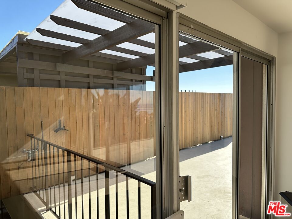 18241 Coastline Drive, Unit 2 Malibu, CA 90265 - Photo 41 of 45 a view of a balcony