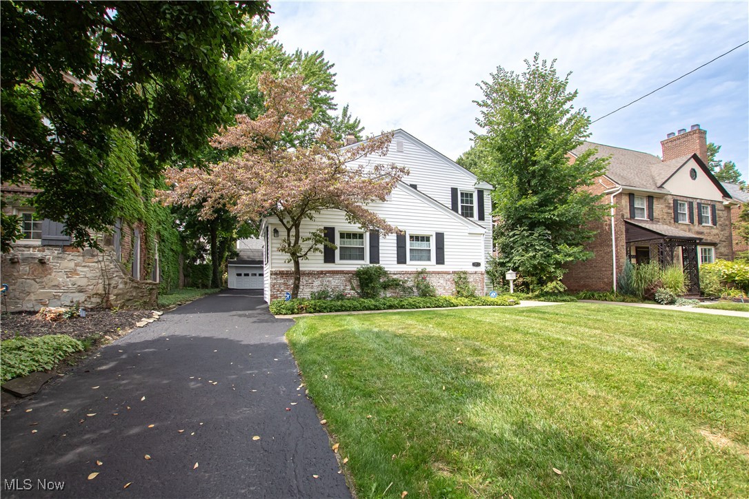 3712 Lytle Road Beachwood, OH 44122 - Photo 2 of 34 Gallery Image 2