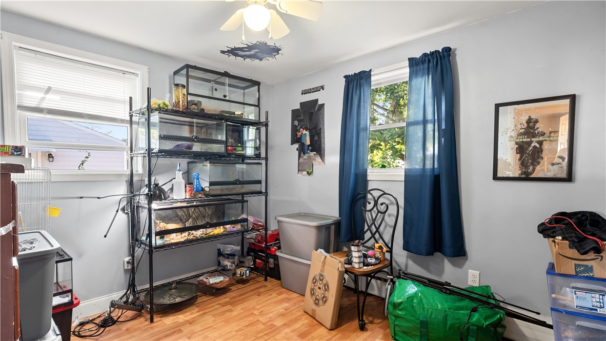 59 Liverpool Street Warwick, RI 02886 - Photo 14 of 29