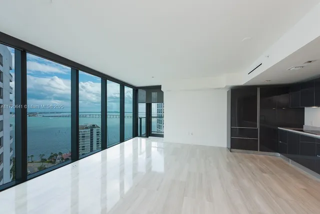 $1,590,000 | 1451 Brickell Avenue, Unit 2103, Miami, FL 33131
