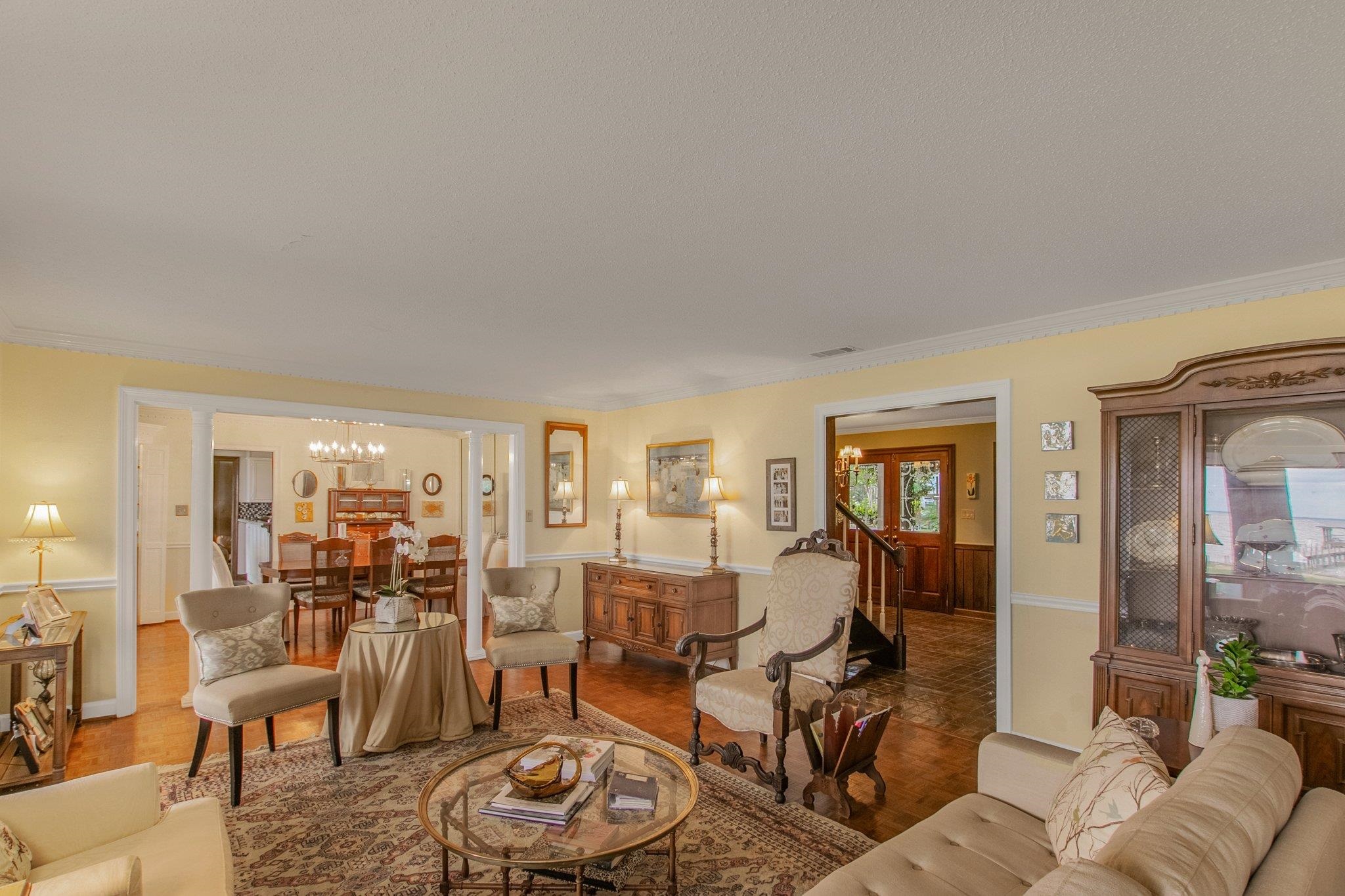 439 Village Drive Daphne, AL 36526 - Photo 23 of 48 Living Room