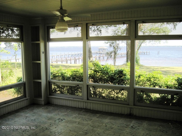 223 River Road Orange Park, FL 32073 - Photo 14 of 26 SUNROOM