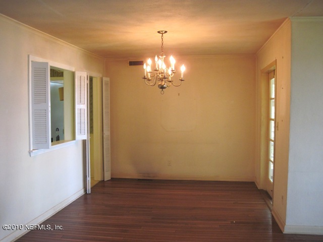 223 River Road Orange Park, FL 32073 - Photo 2 of 26 DINING ROOM