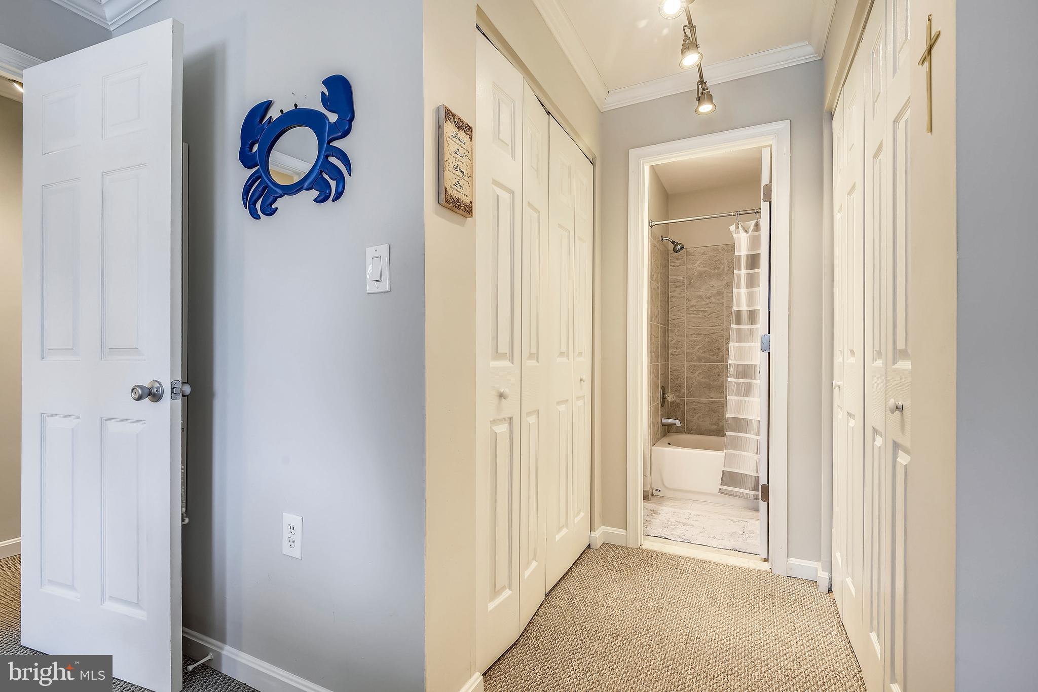 6 West Lee Street, Unit R66 Baltimore, MD 21201 - Photo 7 of 35