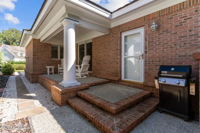 $839,000 | 1310 Regatta Drive, Wilmington, NC 28405