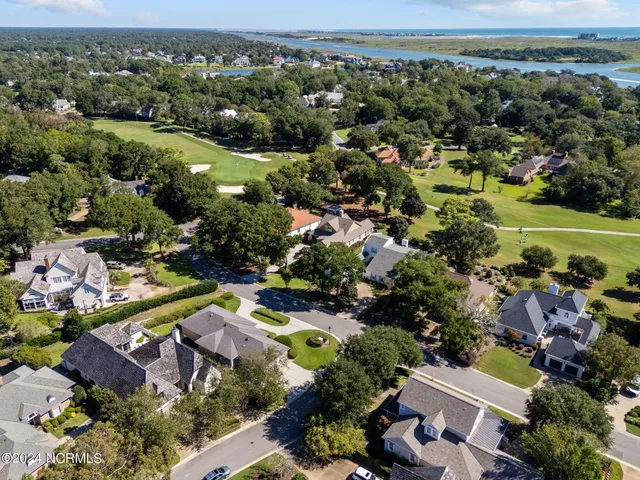 $839,000 | 1310 Regatta Drive, Wilmington, NC 28405