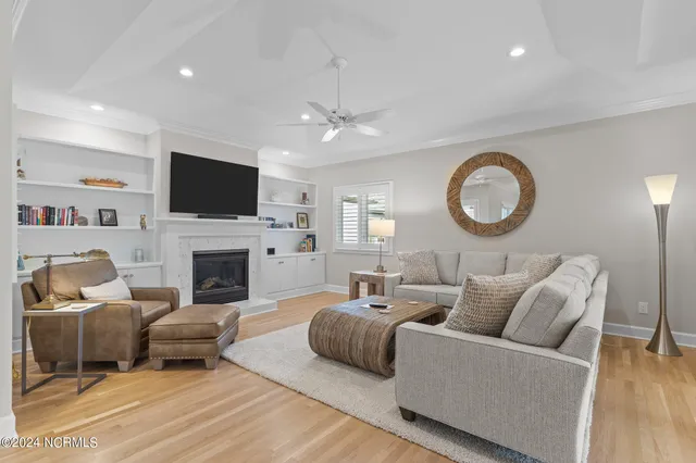 $839,000 | 1310 Regatta Drive, Wilmington, NC 28405