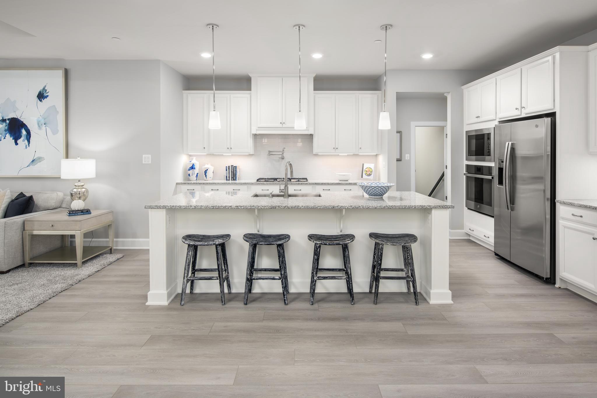 6489 Swimmer Row Way Columbia, MD 21044 - Photo 9 of 24 Kitchen