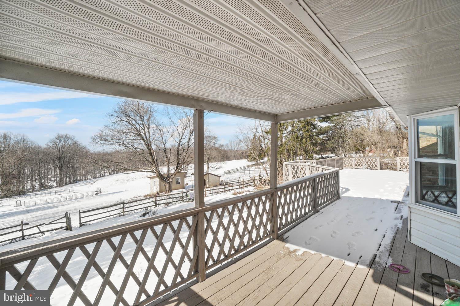 27210 Ridge Road Damascus, MD 20872 - Photo 43 of 61 Gallery Image 43