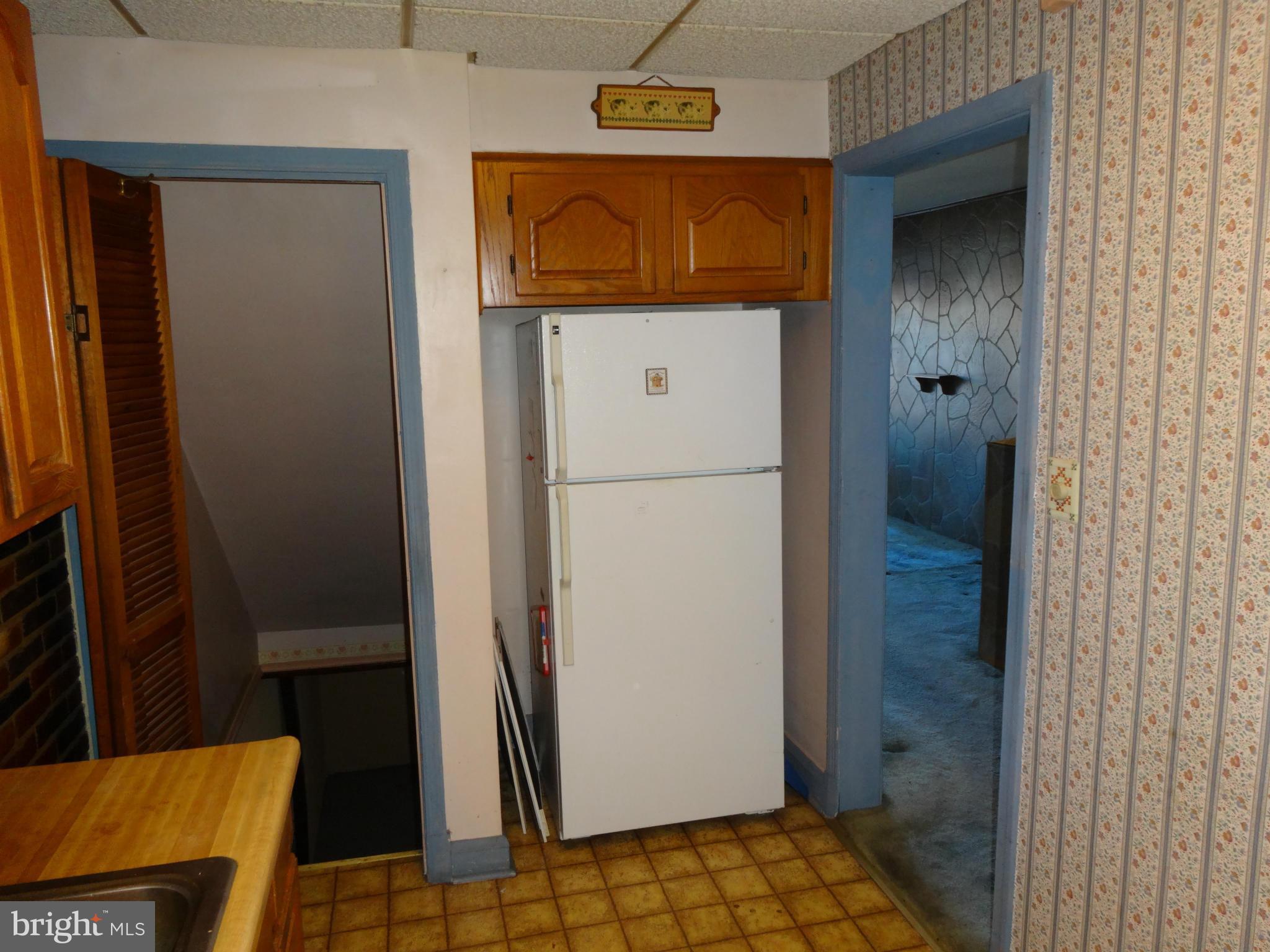 2307 Searles Road Baltimore, MD 21222 - Photo 10 of 16 Kitchen