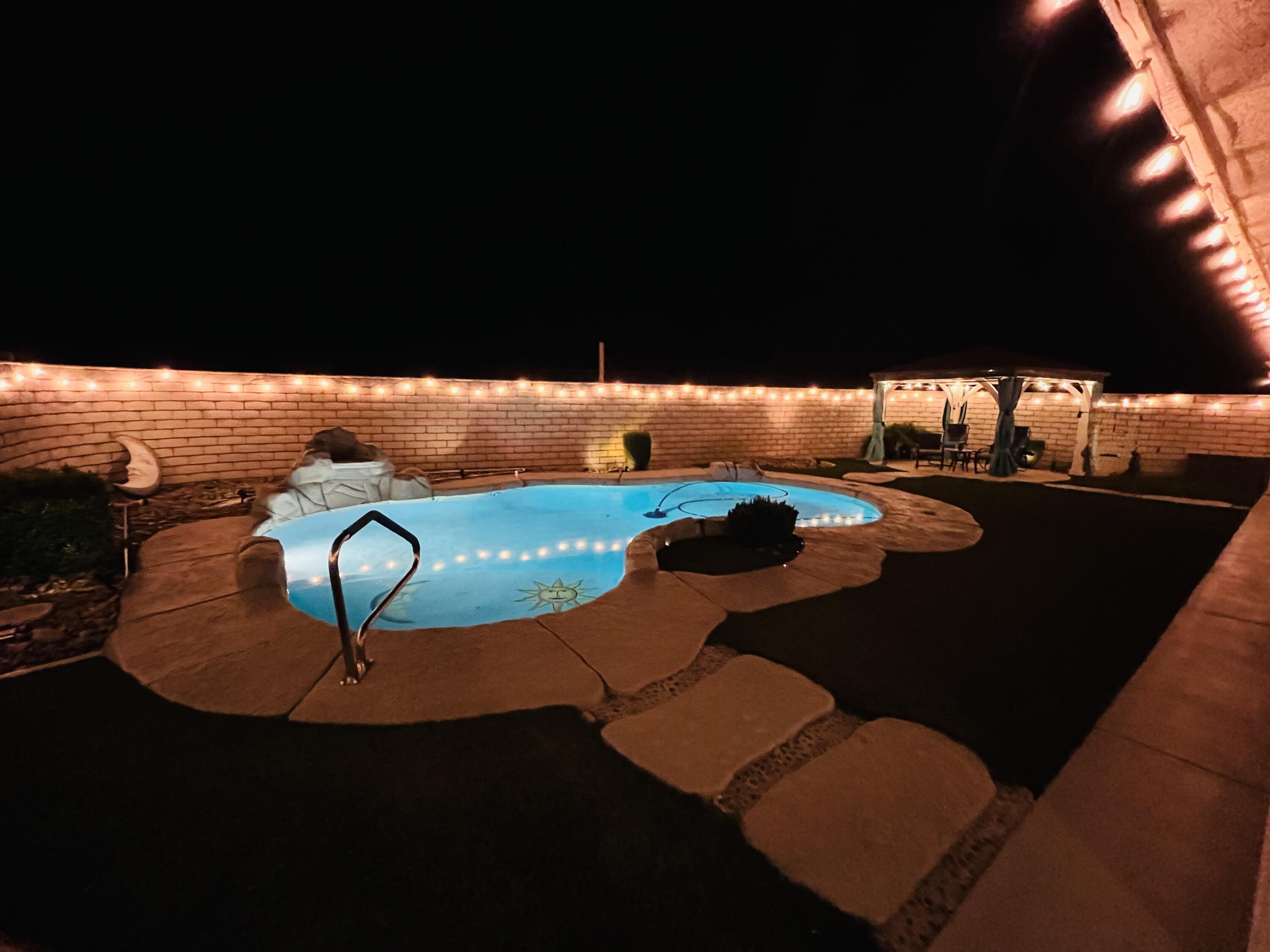 15020 Choco Road Apple Valley, CA 92307 - Photo 18 of 85 Pool