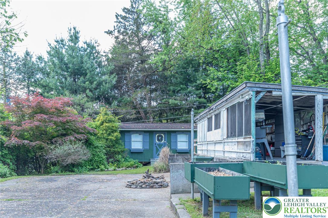 525 Royal Manor Road Easton, PA 18042 - Photo 33 of 37