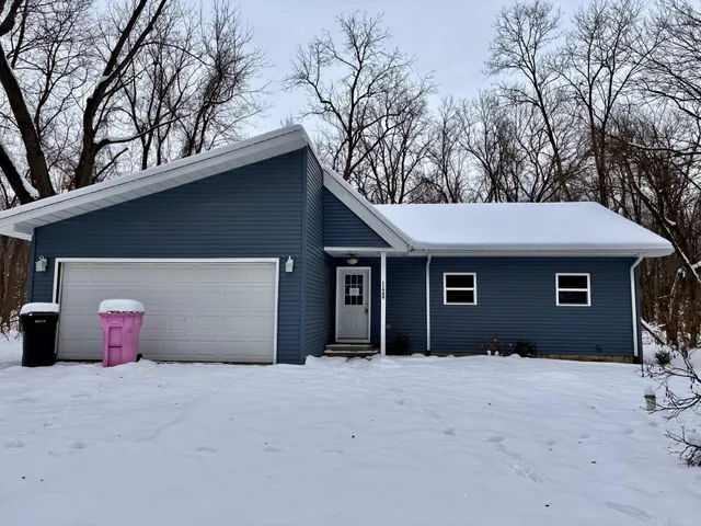 $159,000 | 11940 3rd Street, Osceola, IN 46561