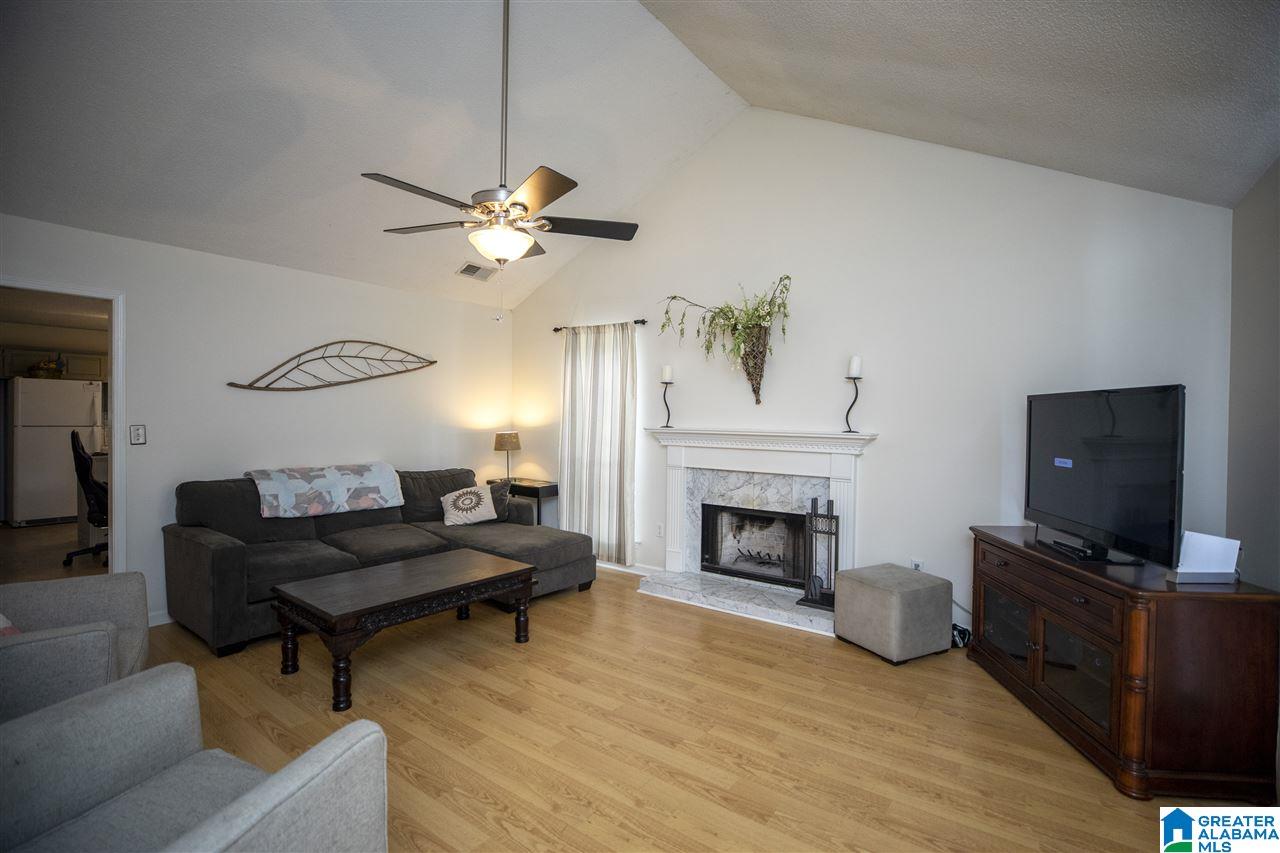 211 Jasmine Drive Alabaster, AL 35007 - Photo 11 of 34