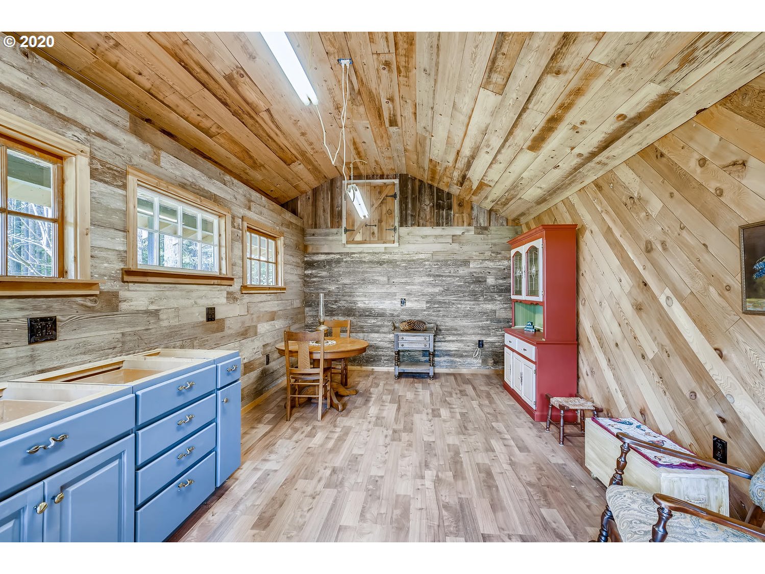 26532 South Tucker Road Estacada, OR 97023 - Photo 16 of 20 Gallery Image 16