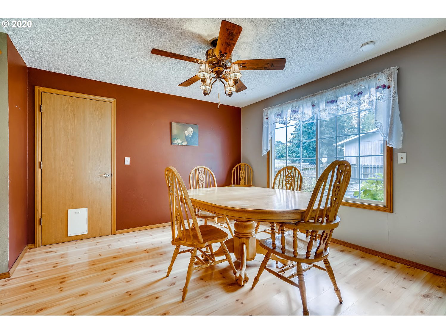26532 South Tucker Road Estacada, OR 97023 - Photo 5 of 20 Gallery Image 5
