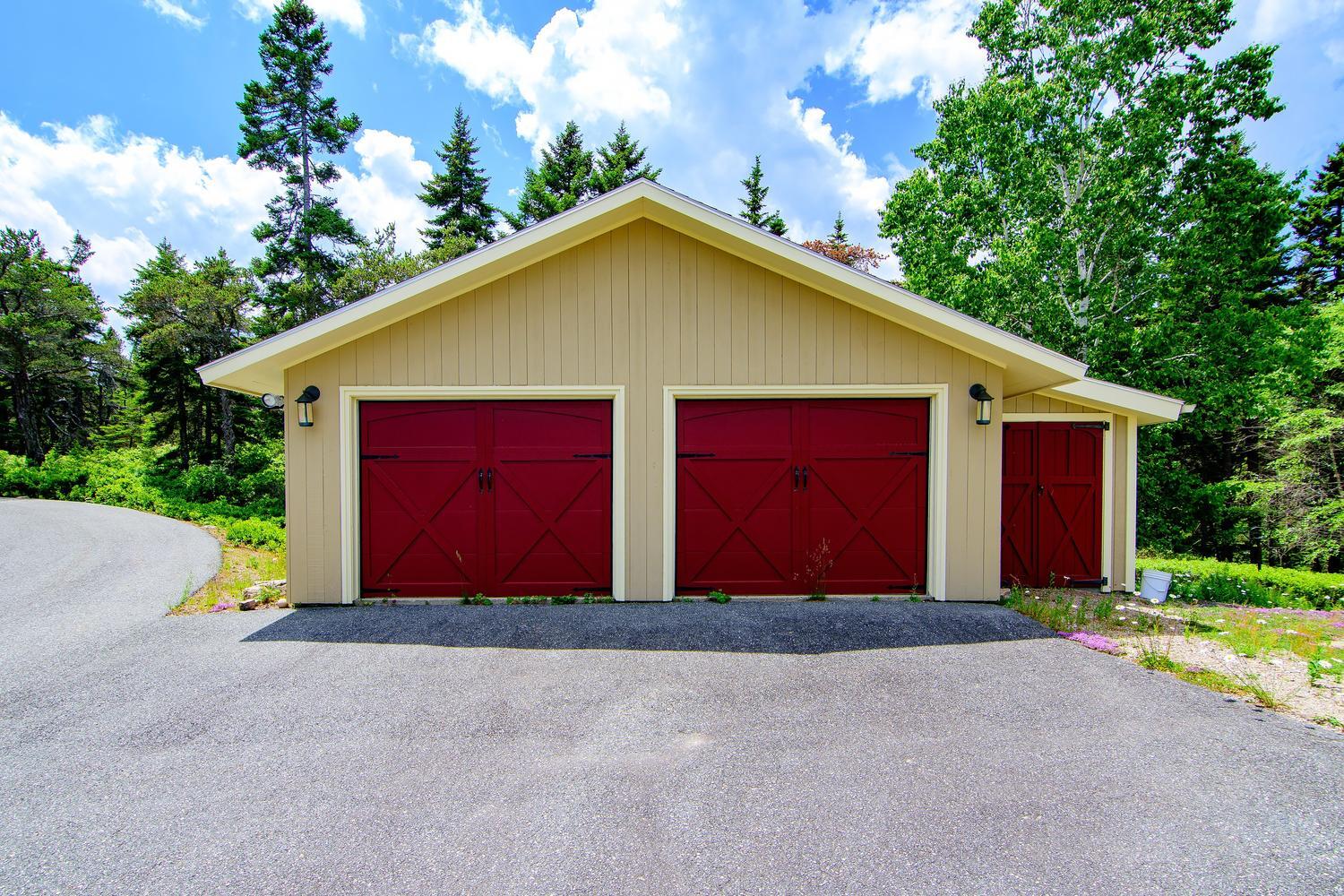 74 Workman Road Gouldsboro, ME 04613 - Photo 37 of 40 Garage