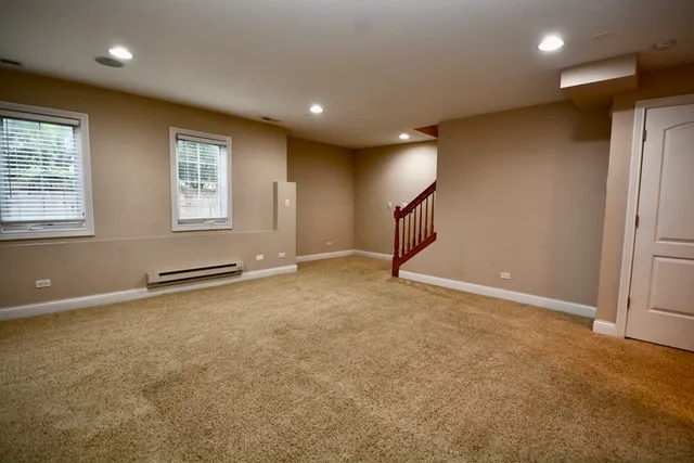 $3,200 | 1904 Alta Vista Court, Naperville, IL 60563