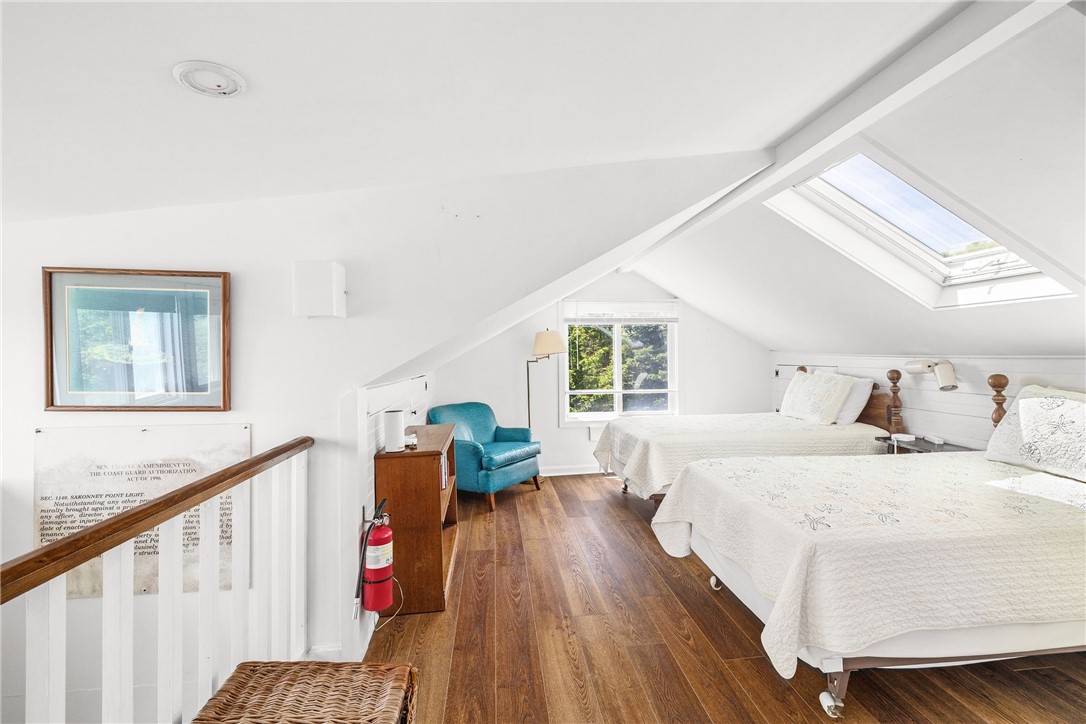 125 Sakonnet Point Road Little Compton, RI 02837 - Photo 27 of 32 Third floor bedroom 6