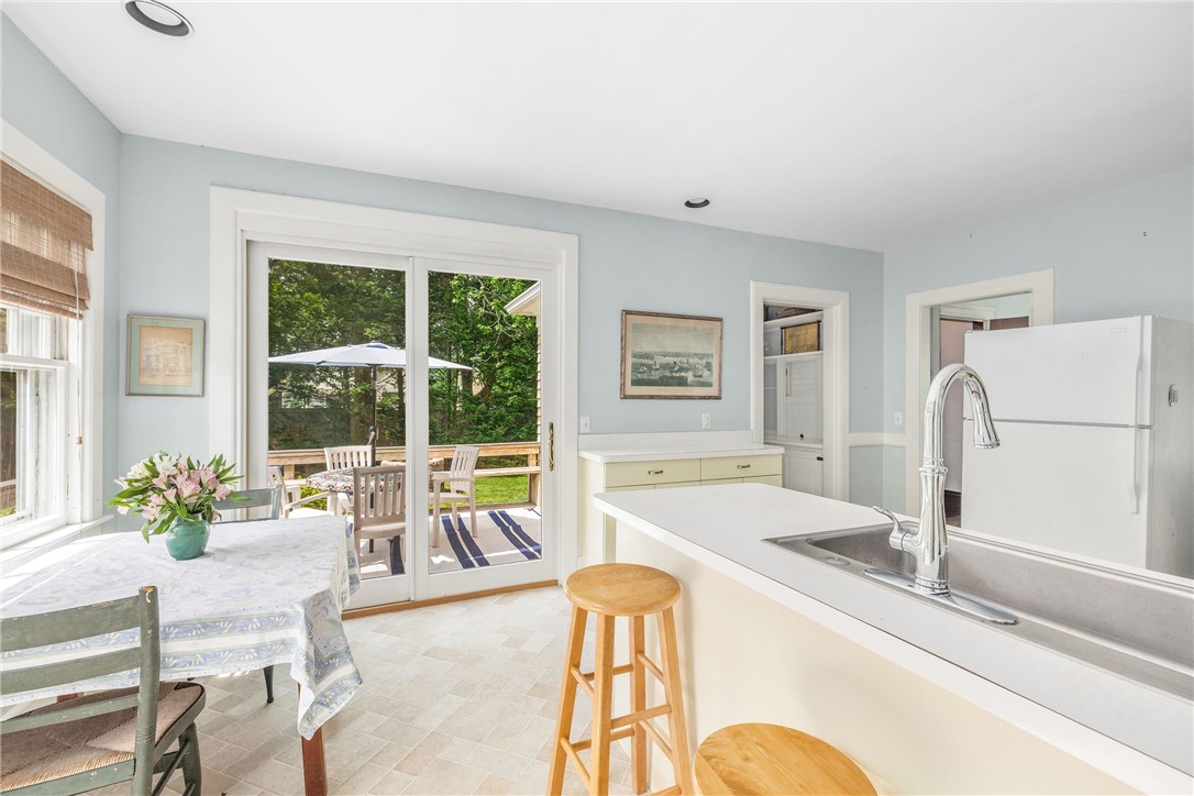 125 Sakonnet Point Road Little Compton, RI 02837 - Photo 7 of 32