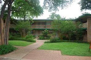 $899 | 1212 West 13th Street, Unit F, Austin, TX 78703