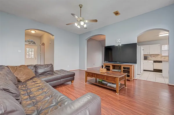 $1,950 | 11563 Withers Way Circle, Houston, TX 77065