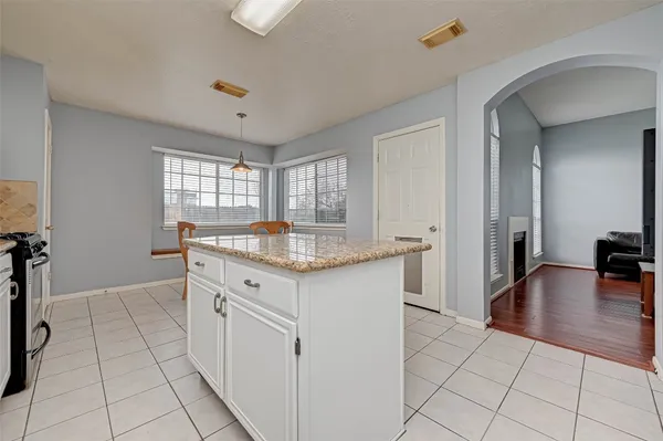 $1,950 | 11563 Withers Way Circle, Houston, TX 77065