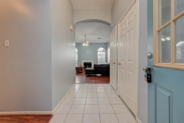 $1,950 | 11563 Withers Way Circle, Houston, TX 77065