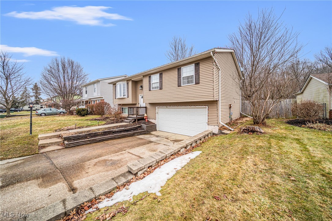 5645 Reef Road Mentor, OH 44060 - Photo 2 of 38 Gallery Image 2