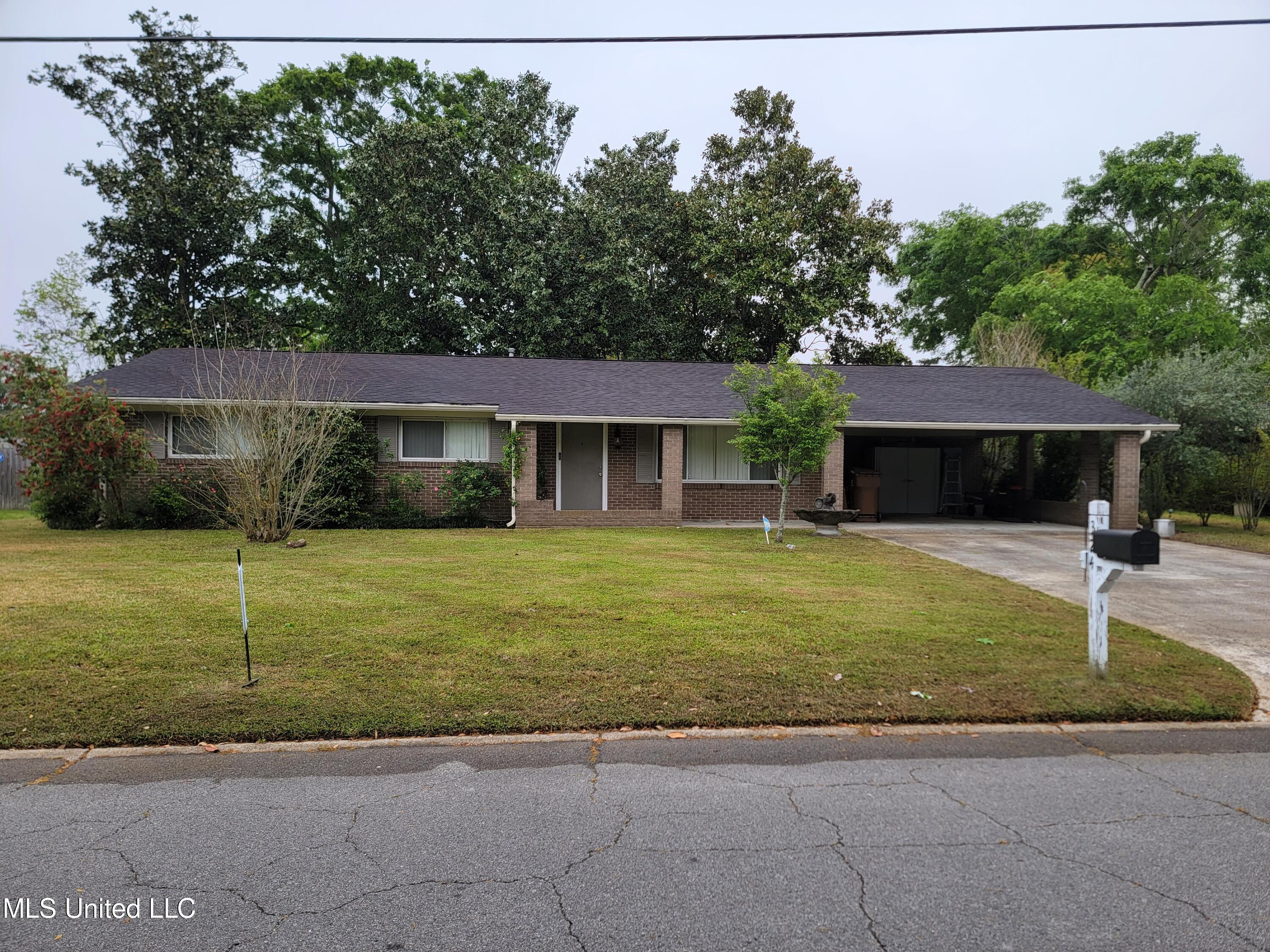 324 Carter Road Biloxi, MS 39531 - Photo 1 of 1 Front Picture