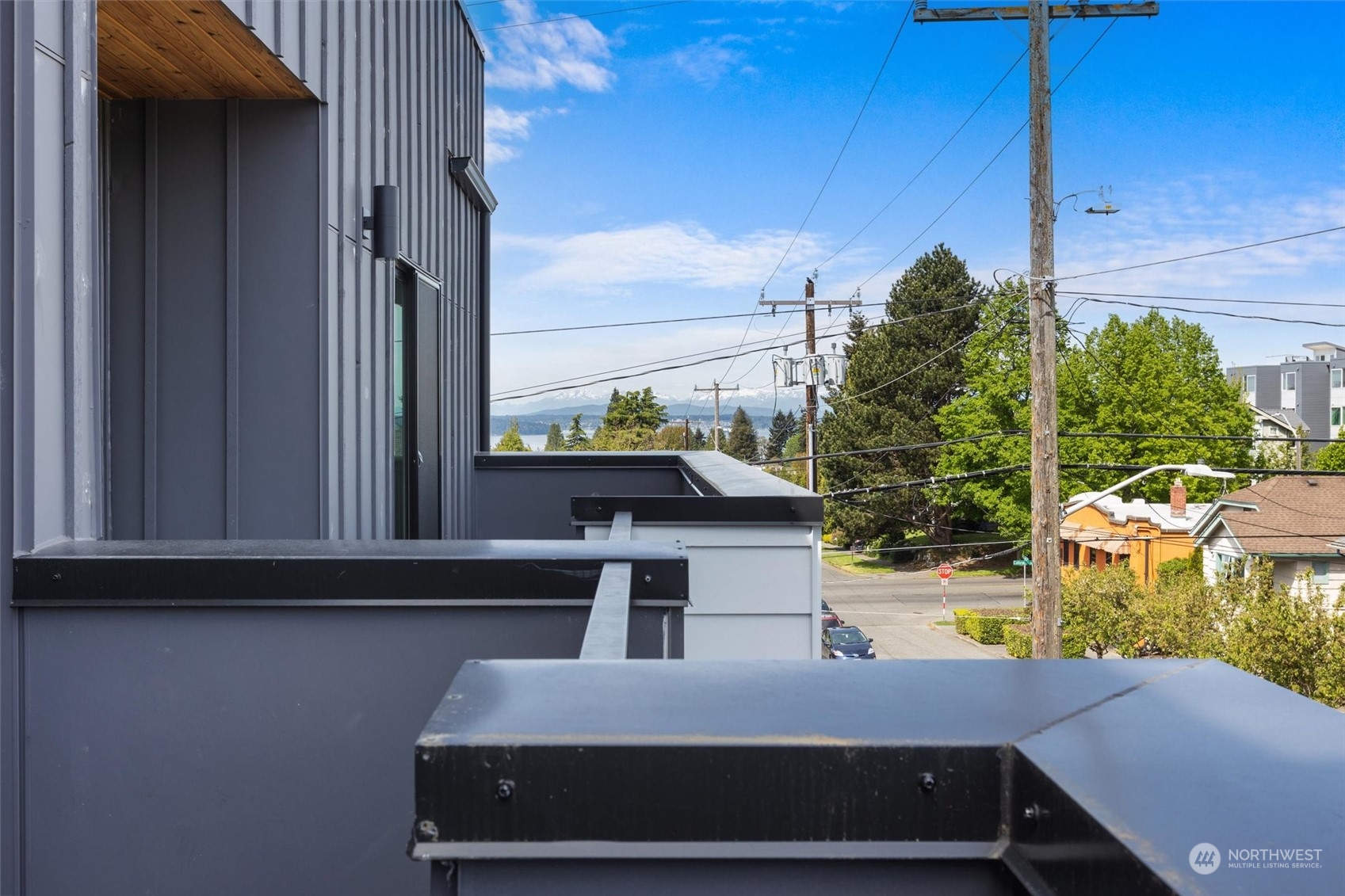 4209 Southwest Raymond Street Seattle, WA 98136 - Photo 25 of 40 Gallery Image 25