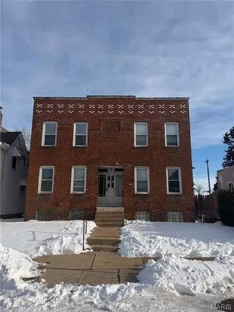 $310,000 | 4624 Newport Avenue, St. Louis, MO 63116