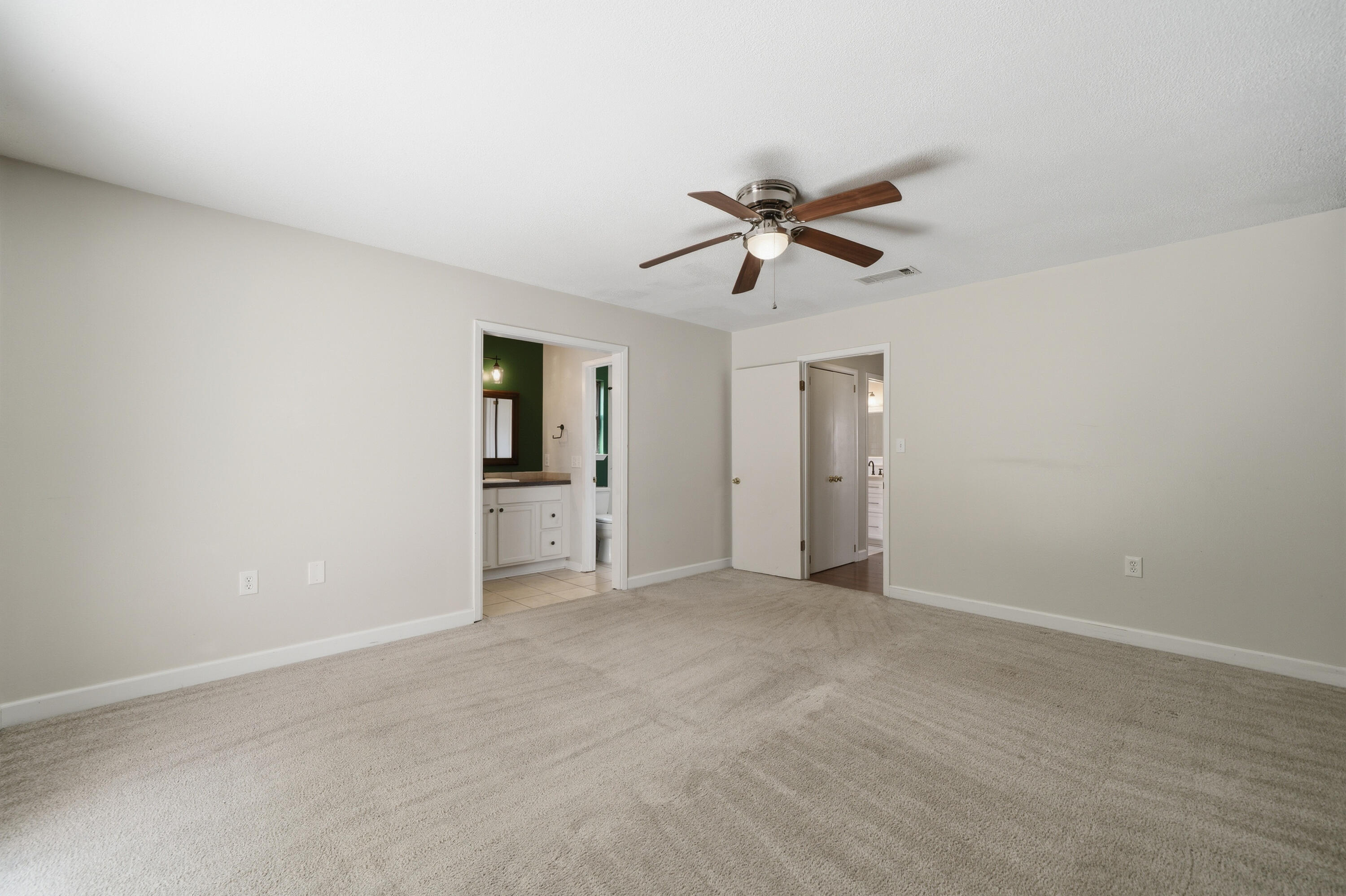 410 Pelham Road Fort Walton Beach, FL 32547 - Photo 25 of 36 DSC09014