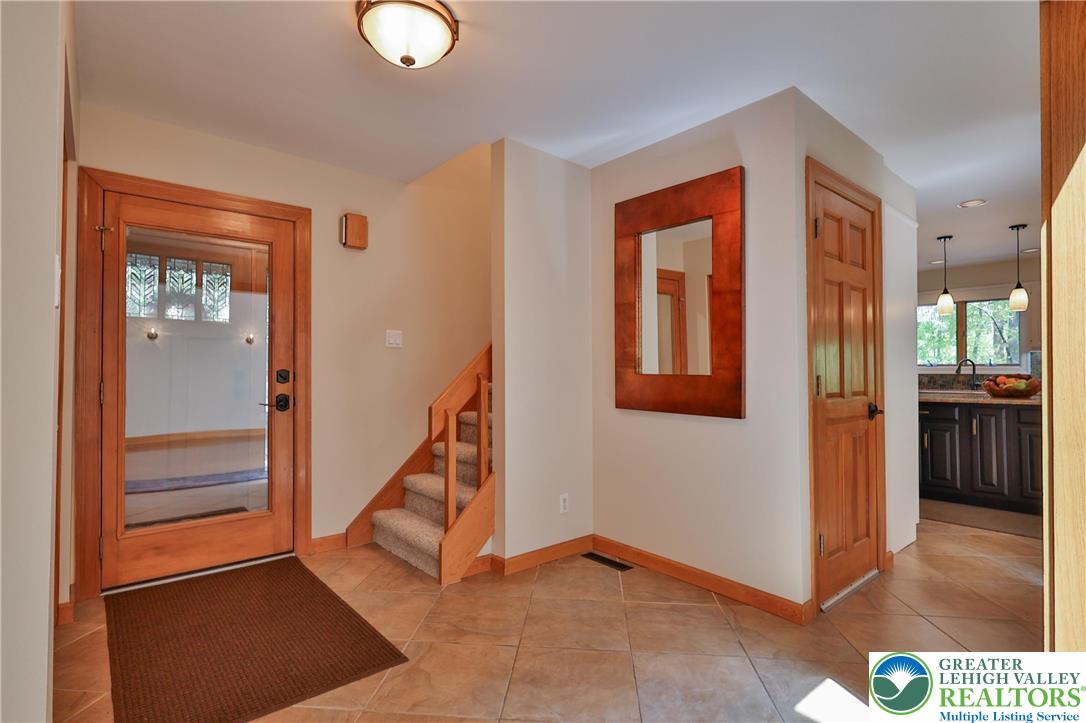 2159 Quarry Road Coopersburg, PA 18036 - Photo 22 of 79 Main entry