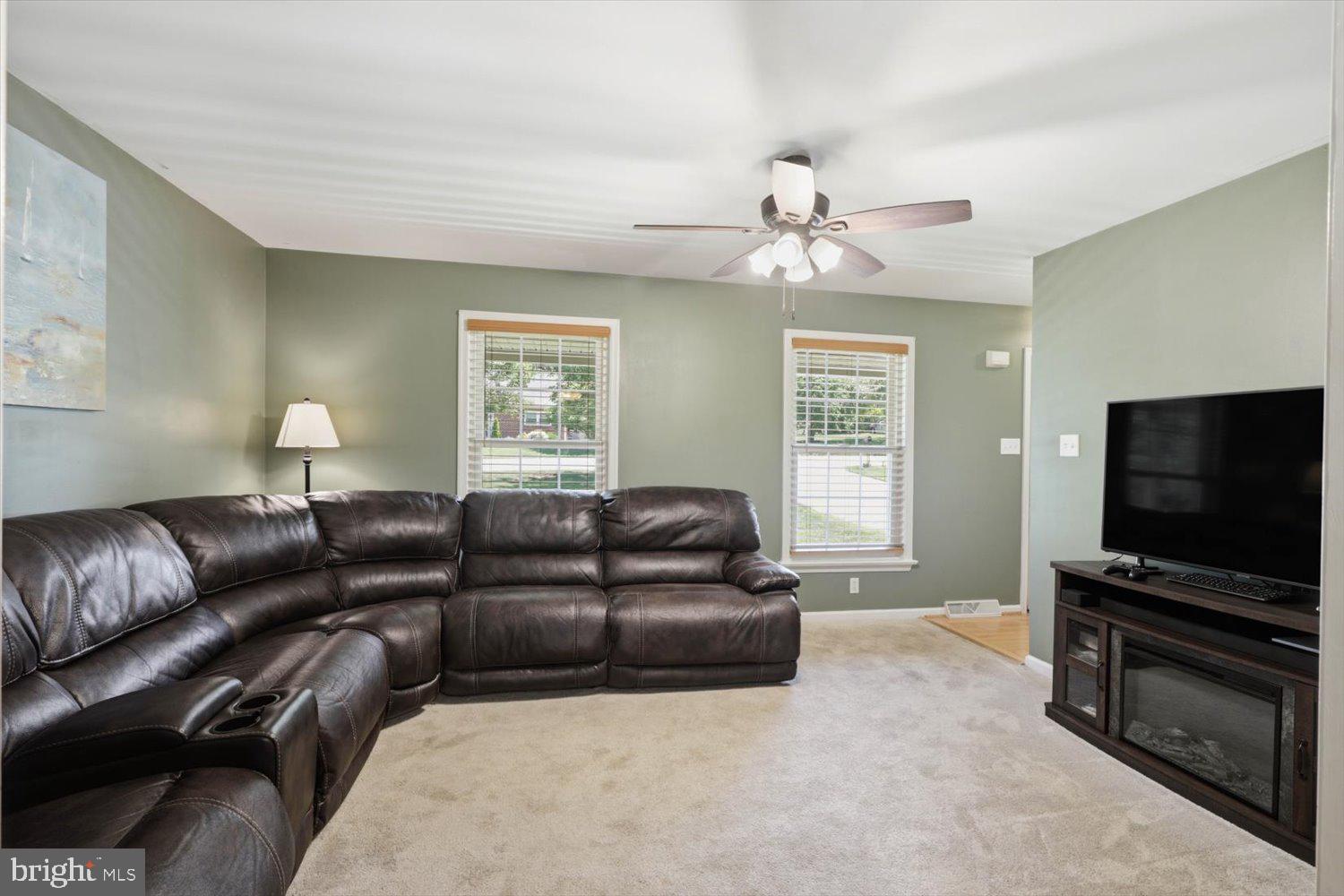235 Owl Hill Road Lititz, PA 17543 - Photo 8 of 45 Gallery Image 8