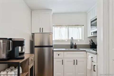 $899,000 | 6383 Stanley Avenue, San Diego, CA 92115