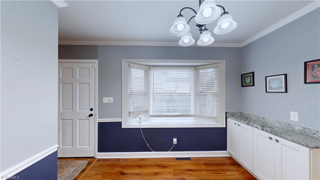 905 Old Winston Road High Point, NC 27265 - Photo 15 of 44 BREAKFAST NOOK