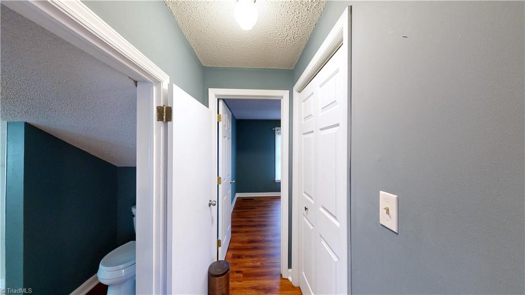 905 Old Winston Road High Point, NC 27265 - Photo 40 of 44 IPPER BATH