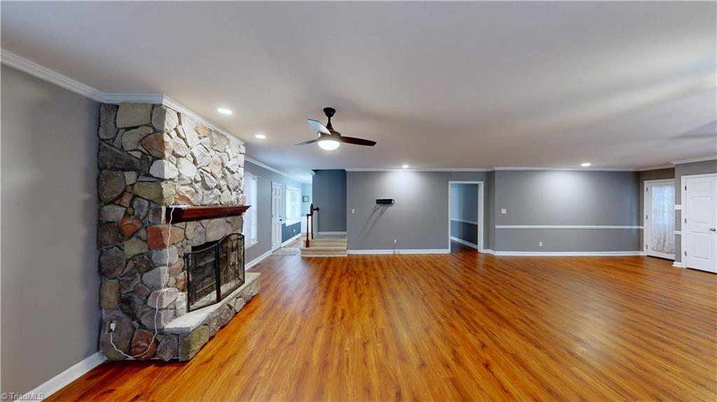 905 Old Winston Road High Point, NC 27265 - Photo 10 of 44 LIVING