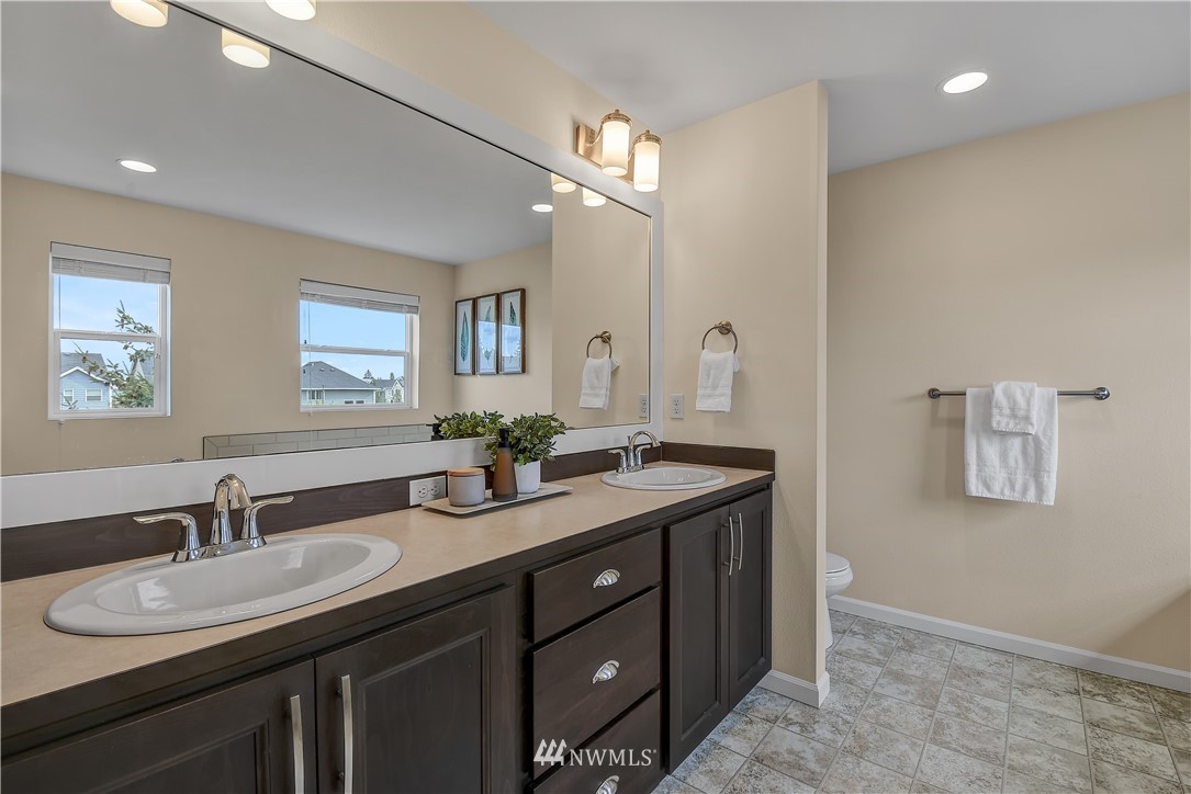 3703 196th Place Southeast Bothell, WA 98012 - Photo 18 of 30