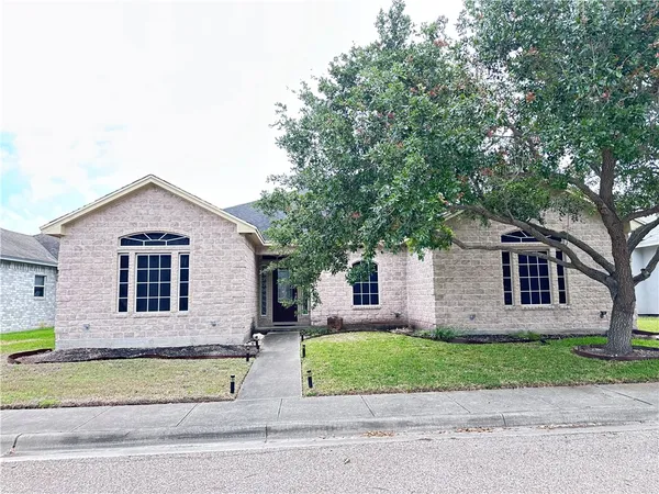 $368,000 | 3141 Quail Springs Road, Unit 13, Corpus Christi, TX 78414